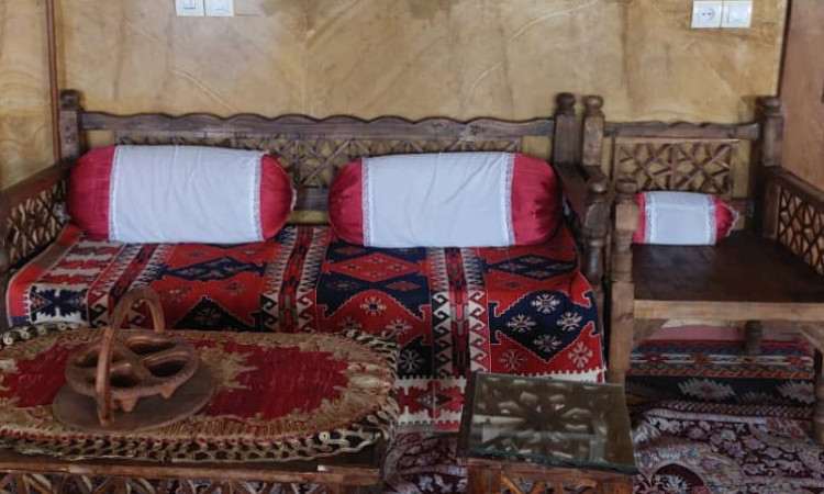 ویلا باغ محلات نزدیک به آبگرم