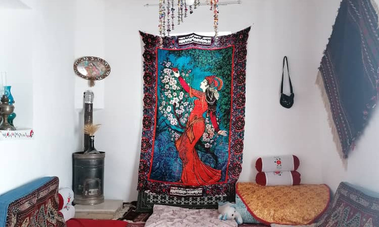 رزرو اقامتگاه بوم گردی همایون شهر (اتاق یاسمن)