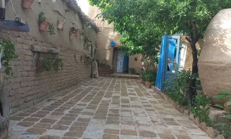 رزرو اقامتگاه بوم گردی همایون شهر (اتاق یاسمن)