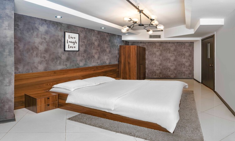 اجاره آپارتمان پارک‌وی 80 متر 2 خواب صنعتی ویژه