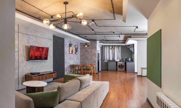 اجاره آپارتمان پارک‌وی 80 متر 2 خواب صنعتی ویژه