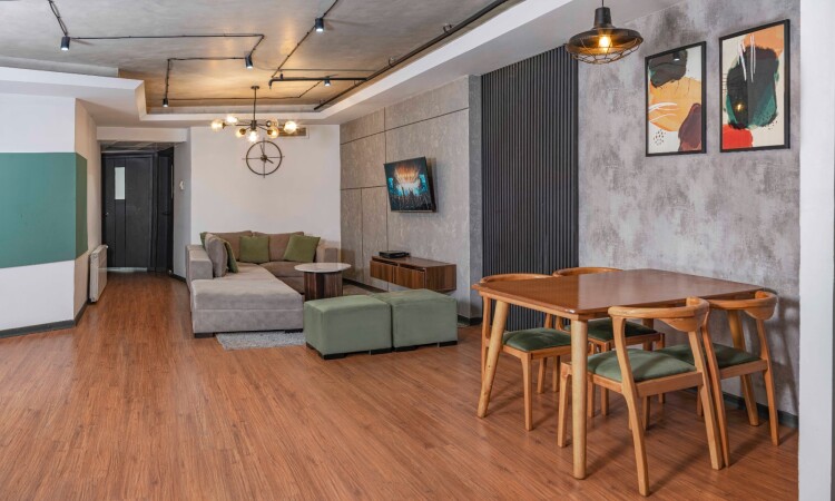 اجاره آپارتمان پارک‌وی 80 متر 2 خواب صنعتی ویژه