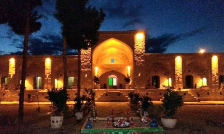 رزرو کاروانسرای صفوی لاسجرد-اتاق معمولی