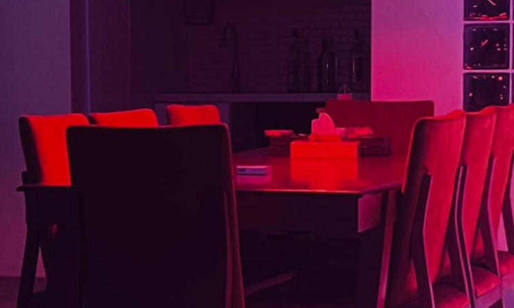 شقة مفروشة للايجار في سادات آباد مع فيفي طهران