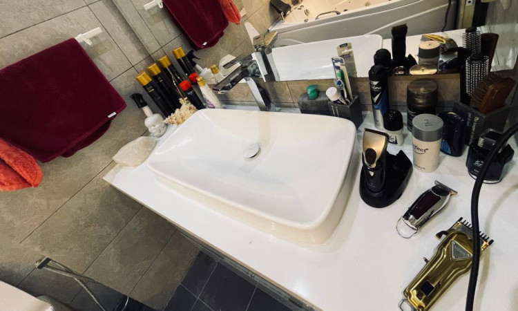 شقة مفروشة للايجار في سادات آباد مع فيفي طهران