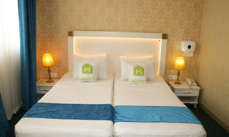 رزرو هتل سقا ( اتاق 3 تخته 5)