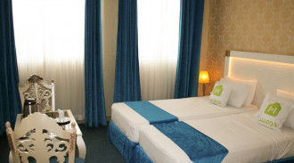 رزرو هتل سقا ( اتاق 3 تخته 5)