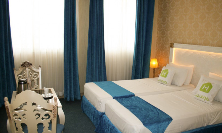 رزرو هتل سقا ( اتاق 3 تخته 5)