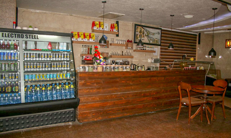 رزرو هتل سقا ( اتاق 3 تخته 5)