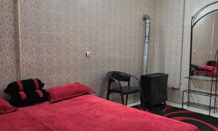 خونه ویلایی سه خوابه دربستی در مرکز شهر