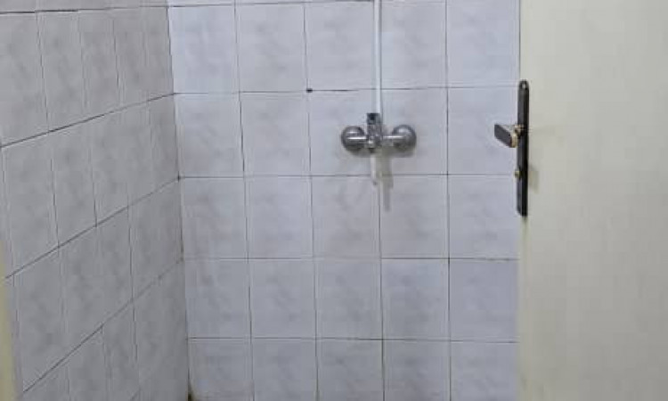 خونه ویلایی سه خوابه دربستی در مرکز شهر