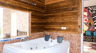 اجاره ویلا باغ بهادران با استخرسرپوشیده آبگرم