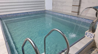 اجاره ویلای رز استخر دار