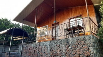 رزرو مجموعه اقامتی باغ ملک - کلبه یکخوابه ( شماره 1 )