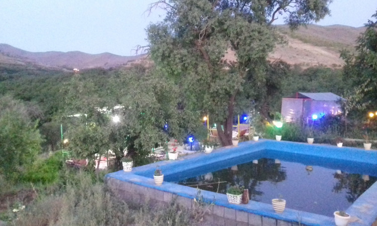 رزرو بوم گردی دهبنه تویسرکان
