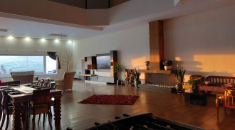 استئجار فيلا كبيرة وفاخرة وحديثة مع مسبح داخلي