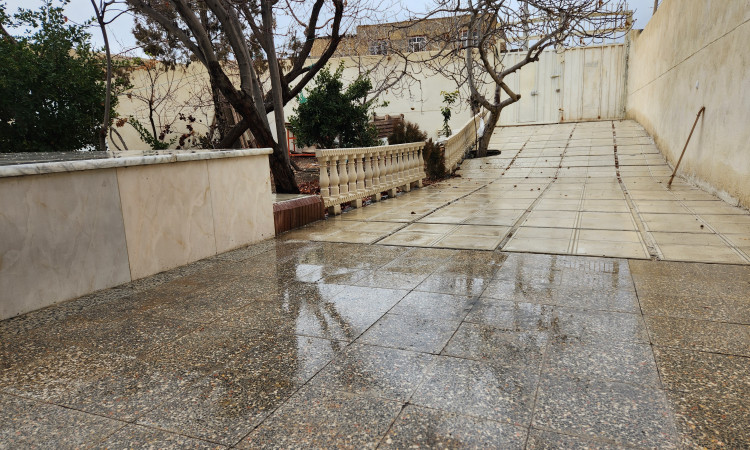 منزل حديقة 3 غرف نوم للإيجار