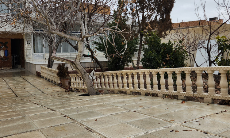 منزل حديقة 3 غرف نوم للإيجار