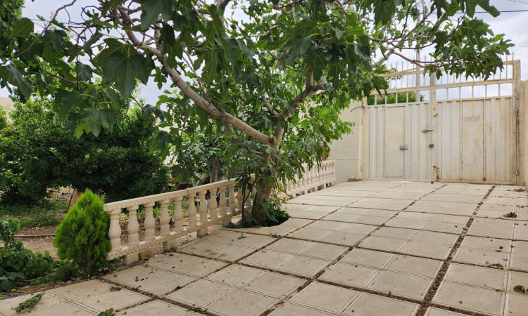 منزل حديقة 3 غرف نوم للإيجار