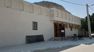 أقارب نجم تجديد النجوم القابل للتجديد (لوحان مزدوجان)