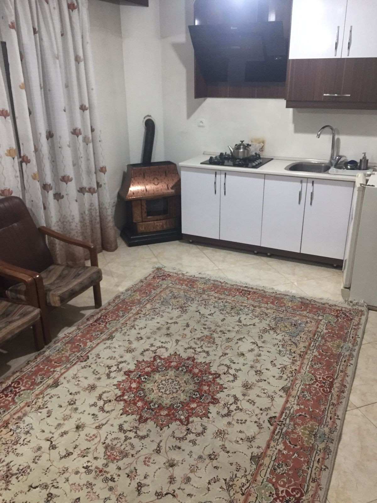 اجاره آپارتمان یک خوابه نزدیک حرم ( طبقه چهارم 104 )