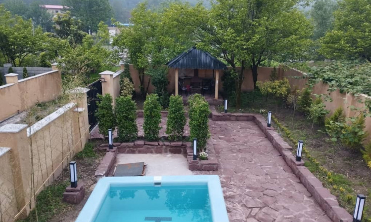اجاره کلبه چوب و سنگ استخردار دوهزار