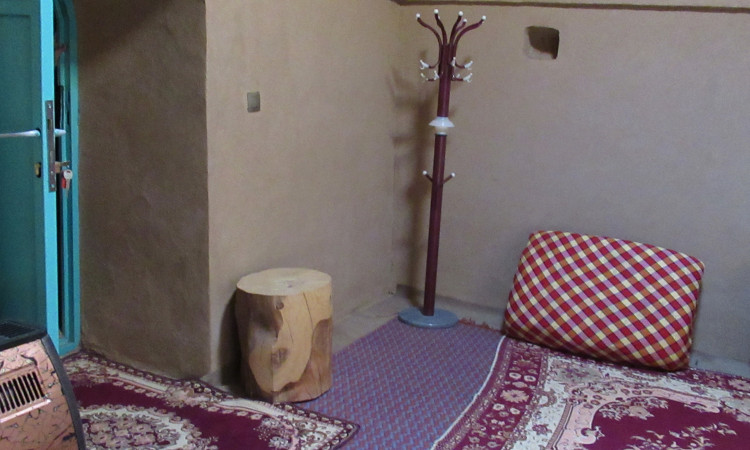 رزرو بوم گردی وانیا اتاق آتش