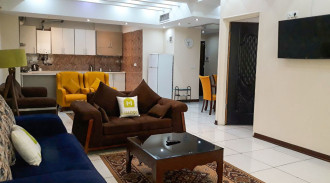 یاس مبله 2 در صادقیه