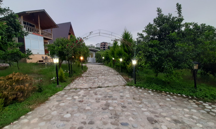 اجاره کلبه دوخوابه سویسی استخردار گلبانو