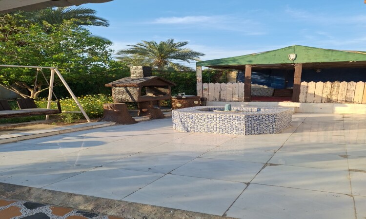 استئجار فيلا بحمام سباحة في خرمشهر