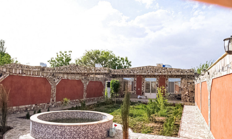 ویلای دربست ستاره طلایی