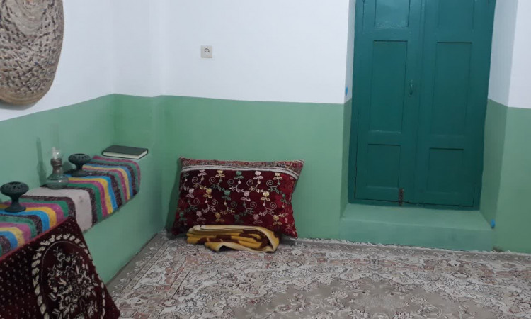 رزرو بوم گردی عمارت جاوید واحد طبقه اول
