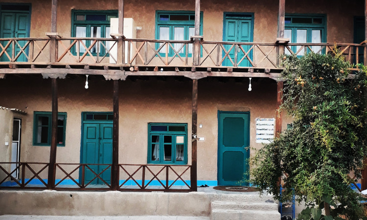 رزرو بوم گردی عمارت جاوید واحد طبقه اول