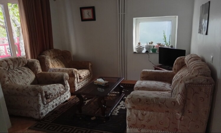 استئجار جناح في قرية ديزين