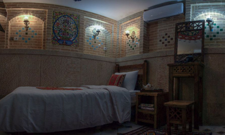 رزرو هتل سنتی تابش (اتاق دلنواز)