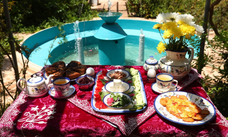 رزرو بوم گردی کوچه حنا اتاق 101