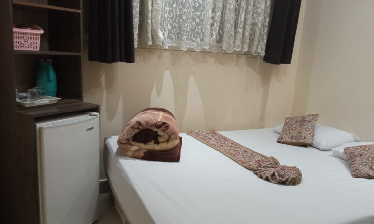 رزرو هتل آرتا ( اتاق دبل با صبحانه )