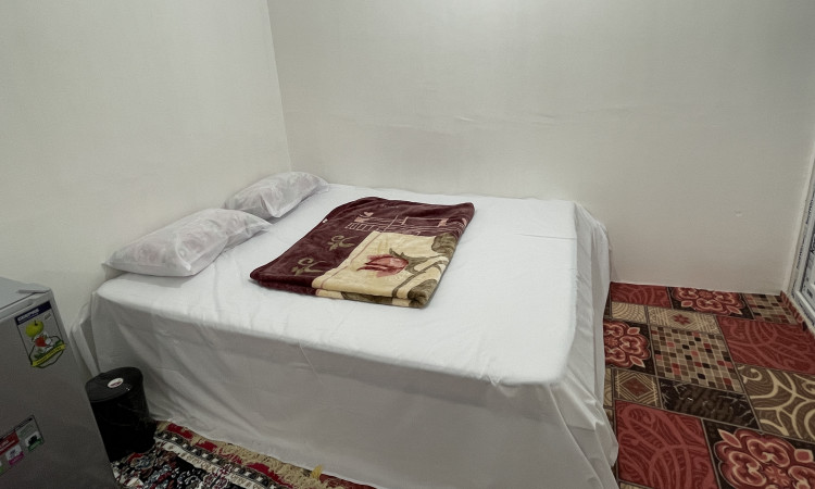 رزرو اقامتگاه بوم گردی تاخره سهیلی (اتاق بام سهیلی)