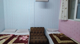 غرفة مزدوجة في الطابق الثالث