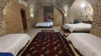 رزرو بوتیک هتل سنتی کوهاب (اتاق هشت تخته)