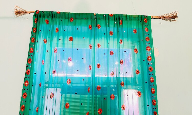 بومگردی بوم هرمزی اتاق 6 نفره (شماره6)