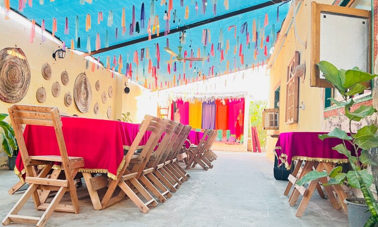 بومگردی بوم هرمزی اتاق 6 نفره (شماره6)