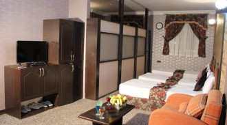 رزرو هتل 3 ستاره عرش (اتاق 4 تخته فول برد )