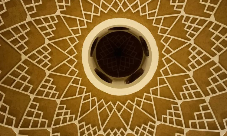 رزرو بوم گردی سرای بانوچ (اتاق شاه نشین)