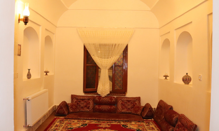 رزرو اقامتگاه بوم گردی زنده دلان (سوئیت VIP خان نشین)