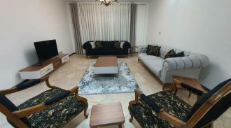 اجاره آپارتمان شیک واقع در فاطمی - طبقه چهار