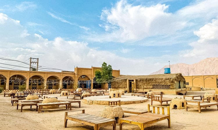 رزرو بوم گردی پارک طبیعت گردی شباهنگ - 20 نفره کف خواب