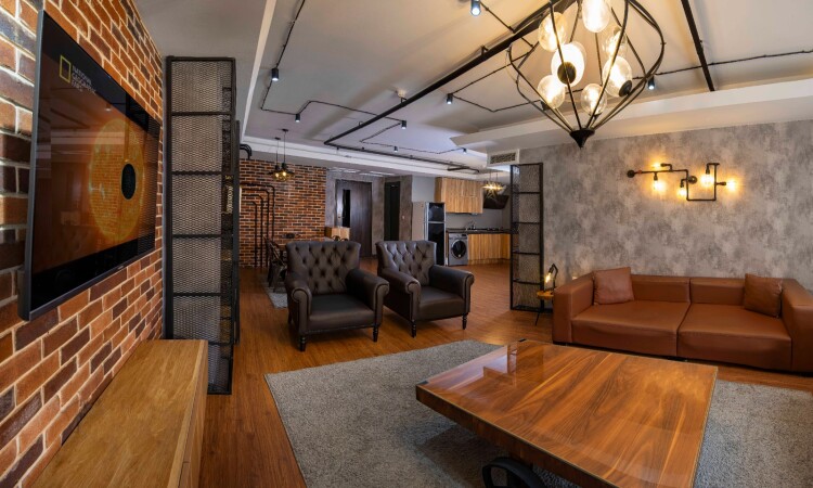 اجاره آپارتمان پارکوی 105 متر 2 خواب صنعتی (VIP)