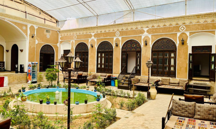 رزرو هتل سنتی رز - اتاق 2 تخته دبل