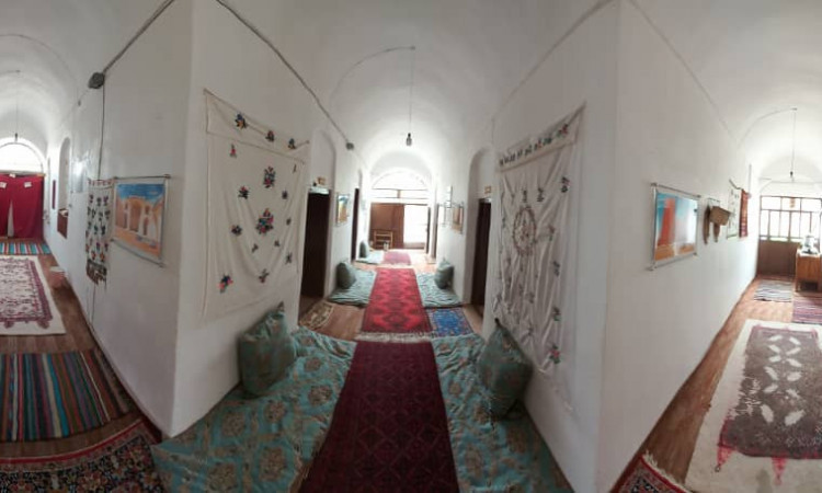رزرو اقامتگاه بوم گردی شمیرون (خانه قنادی)